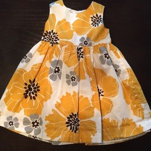 NWOT baby girls dress, 12mos